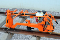 NGM-4型內(nèi)燃鋼軌精磨機